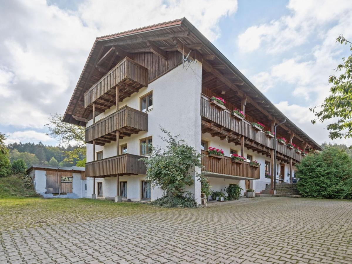 Apartment On A Farm Near The Ski Area 노이키르헨바임하일링겐블룻 외부 사진