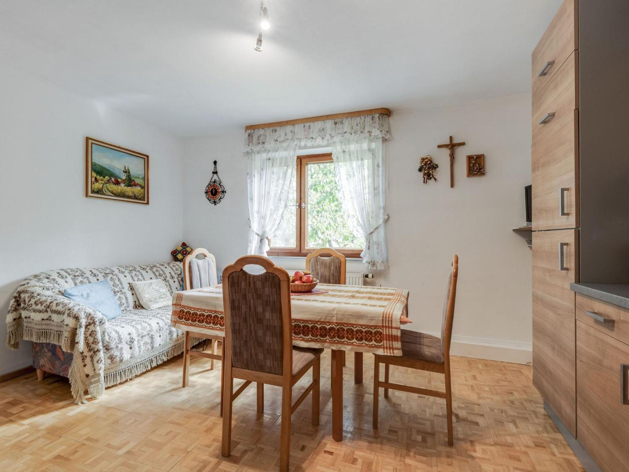 Apartment On A Farm Near The Ski Area 노이키르헨바임하일링겐블룻 외부 사진